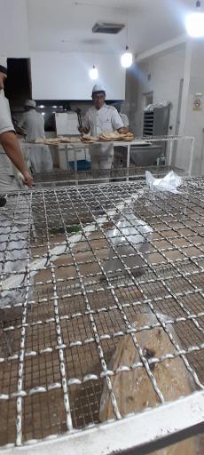 عکس نانوایی تنوری خوش پخت