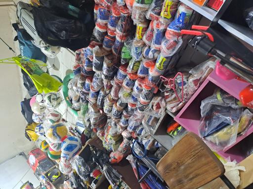 عکس فروشگاه ورزشی تولیدی بدنساز 