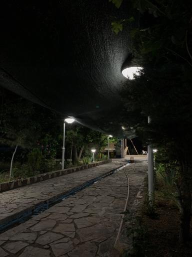 عکس کافه کبابی هزار و یک شب