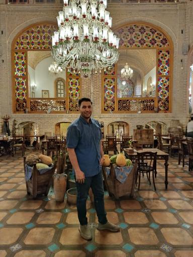 عکس رستوران وکیل التجار