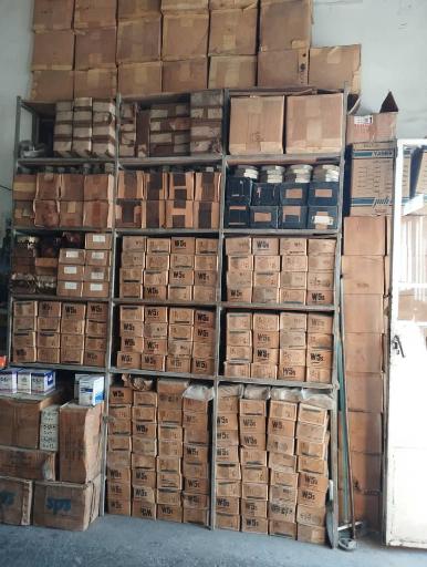 عکس پیشرو صنعت