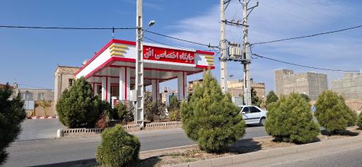 عکس پمپ بنزین