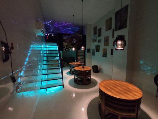 عکس کافه گیم میلانو