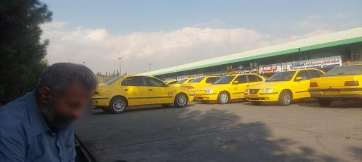 عکس پایانه تاکسیرانی برون شهری آزادی