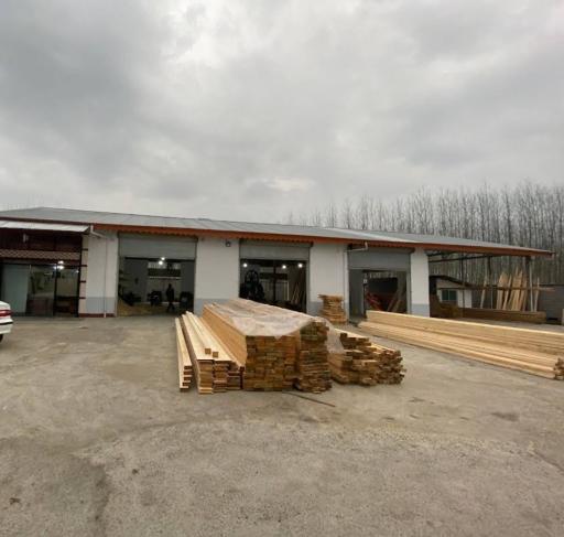 عکس کارگاه چوب بری برادران قنبری 