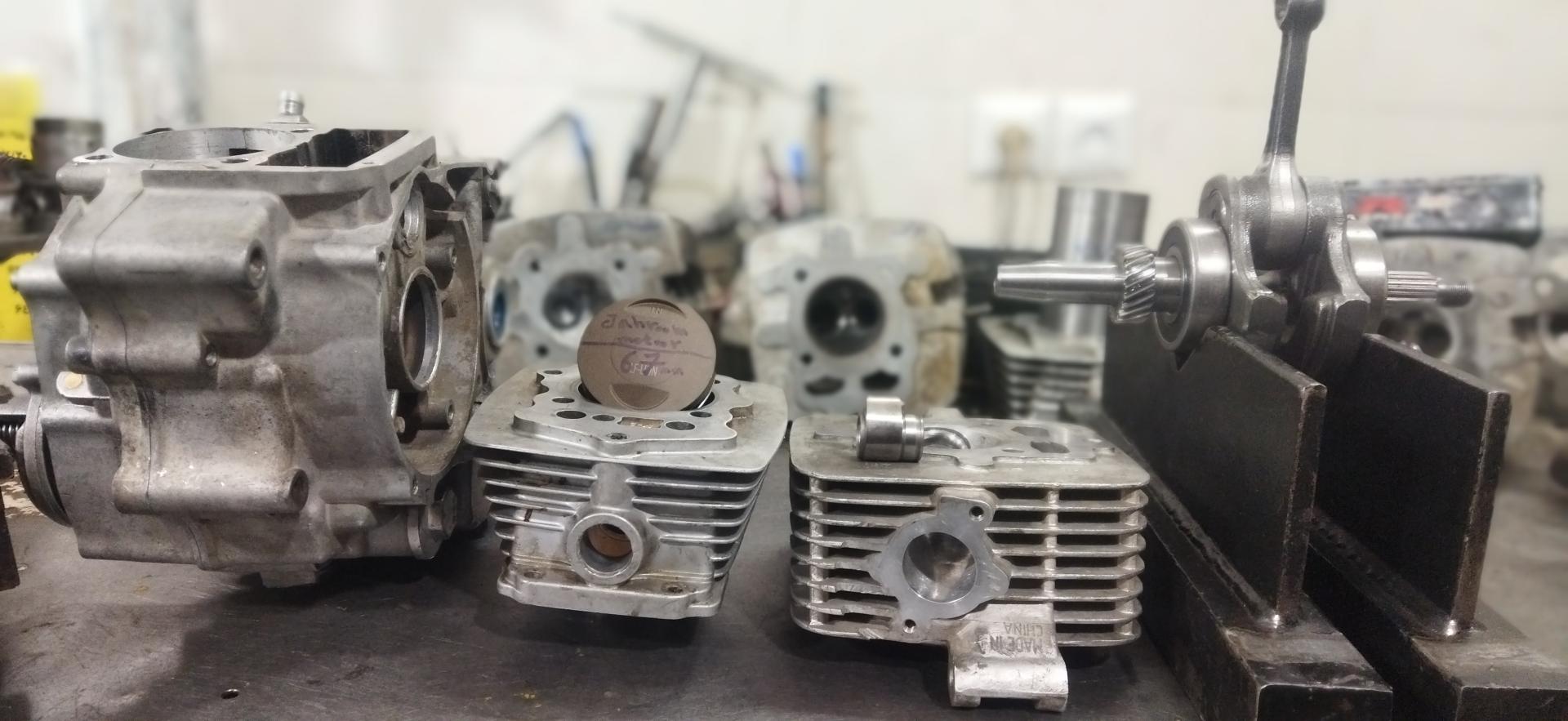 عکس تراشکاری موتور سیکلت و قطعه شویی 