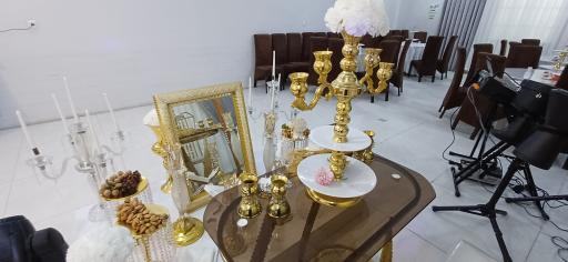 سالن عقد مدرن شهر