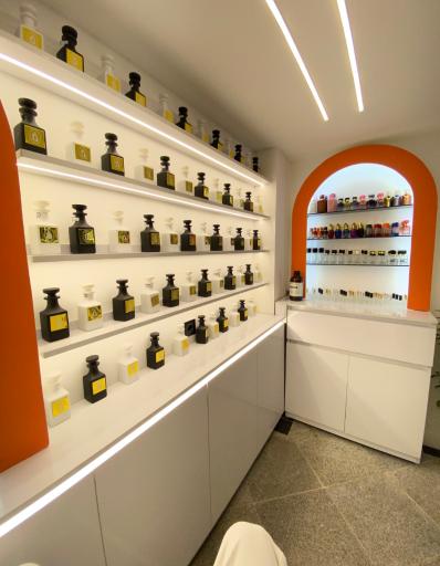 عکس عطر رز گُلد 