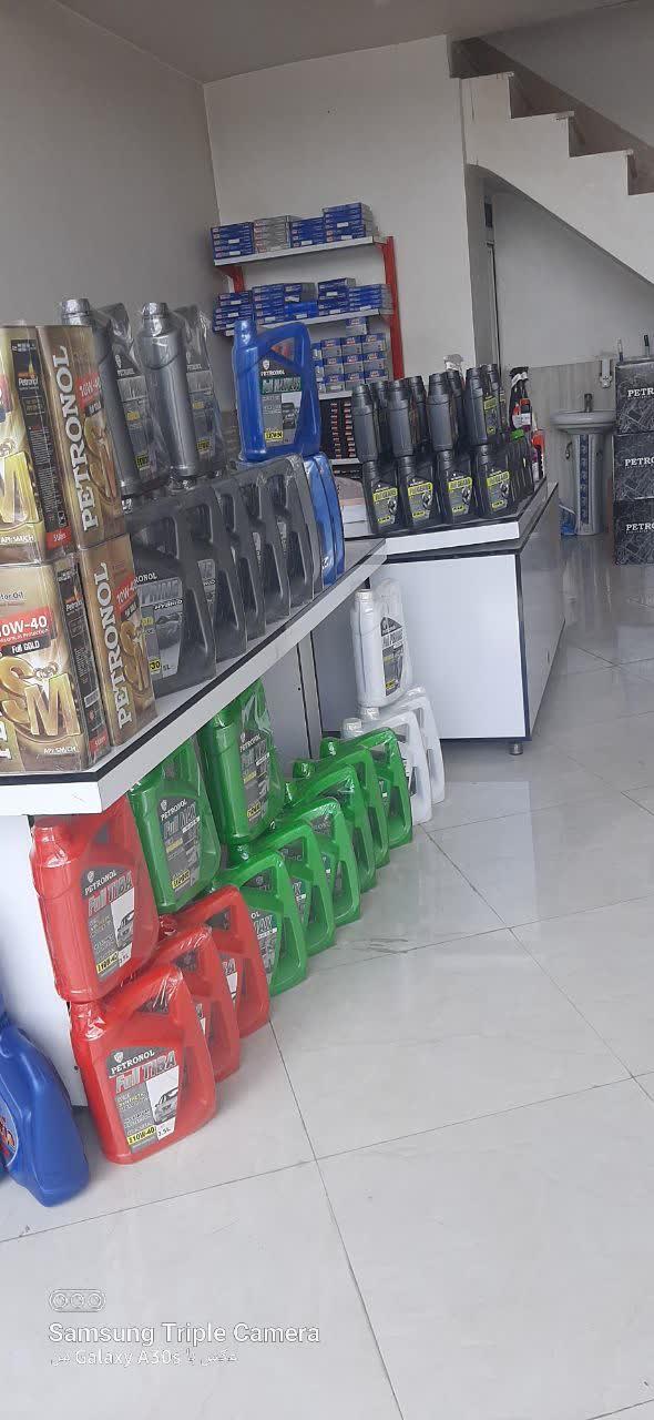 عکس تعويض روغن و کارواش مهدی پورعباس 