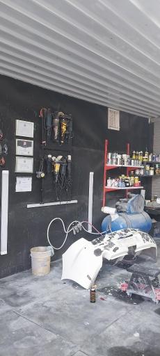 عکس مرکز کارشناسی و دیتیلینگ خودرو سام زرگر