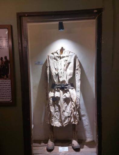 عکس عمارت قربا