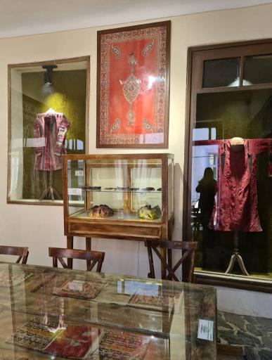 عکس عمارت قربا