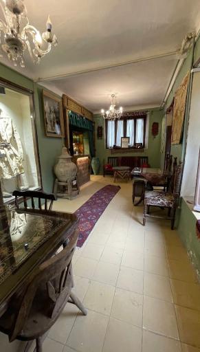 عکس عمارت قربا