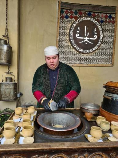 عکس عمارت قربا