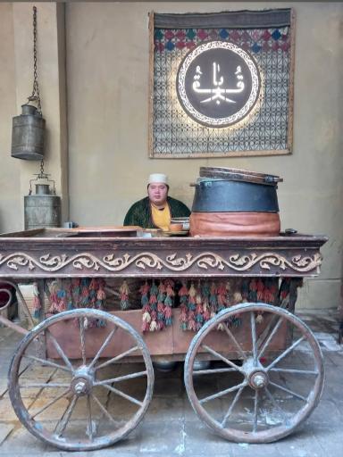 عکس عمارت قربا