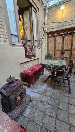 عکس عمارت قربا