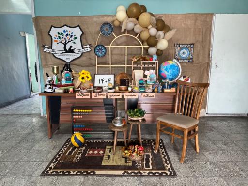 عکس دبستان پسرانه پیشگامان برتر