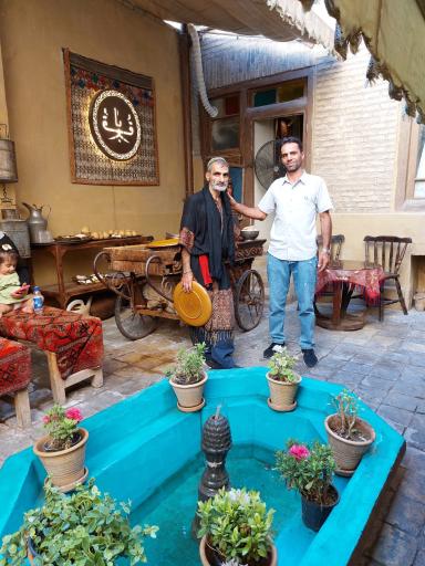 عکس عمارت قربا