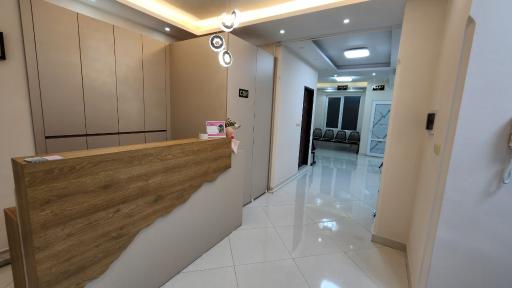 دکتر علی عاجلی متخصص ارتودنسی