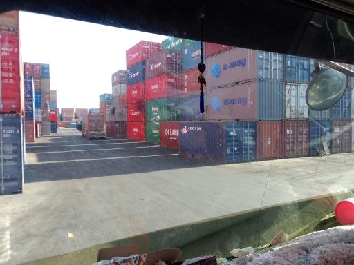 عکس محوطه بارگیری سی دلف