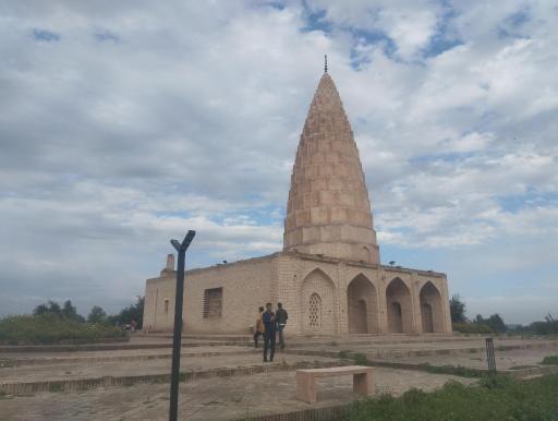 عکس آرامگاه یعقوب لیث صفاری