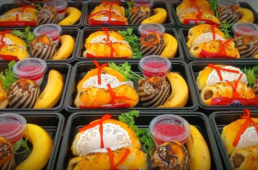 عکس فست فود دلیشز