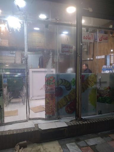 عکس غذای بیرون بر مولوی