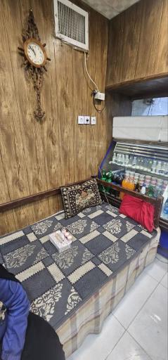 عکس غذای بیرون بر مولوی