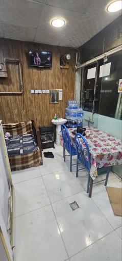 عکس غذای بیرون بر مولوی