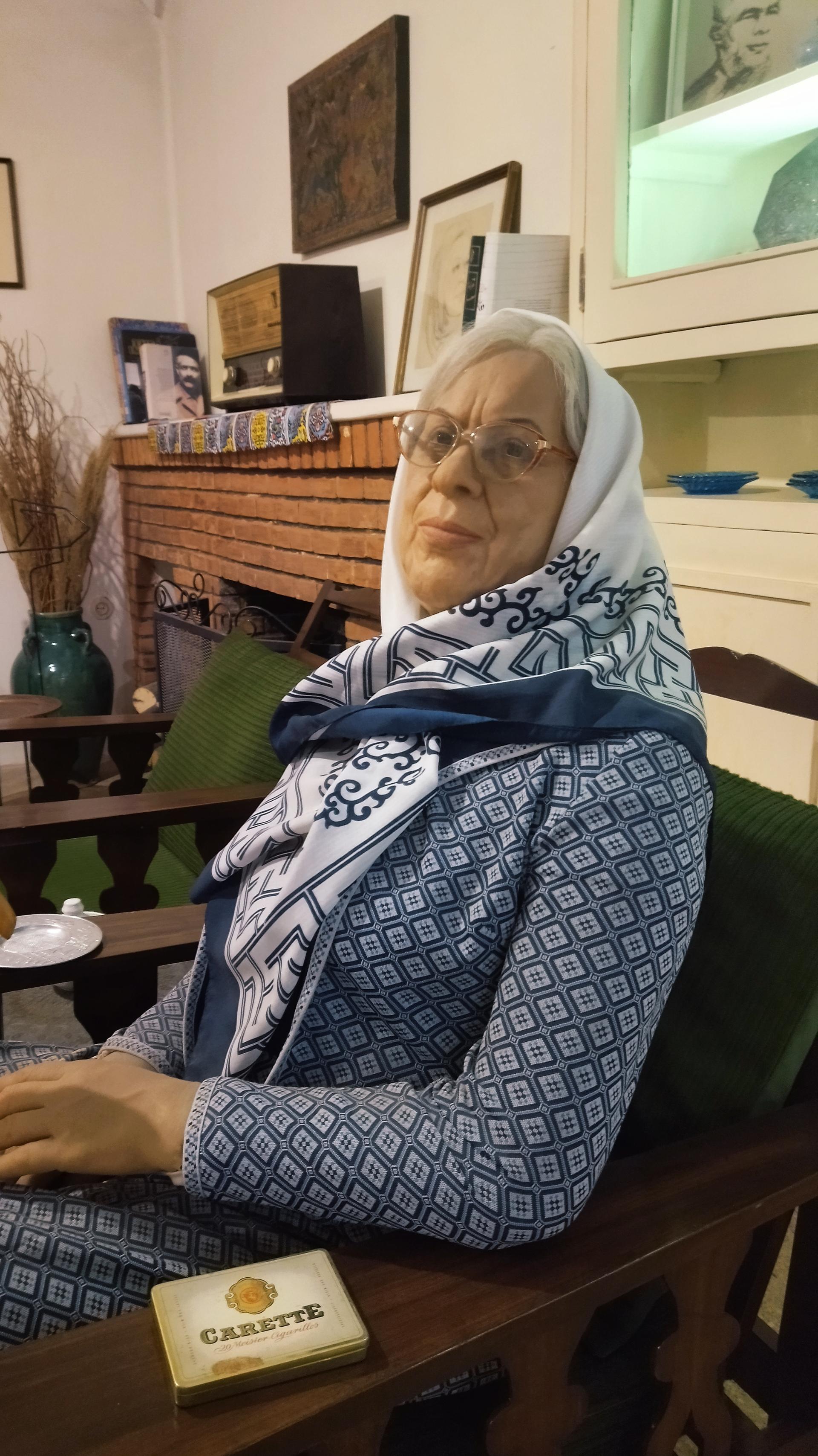 عکس خانه موزه سیمین و جلال