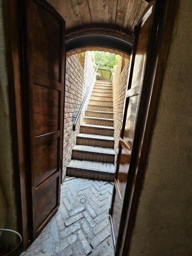 عکس خانه موزه سیمین و جلال