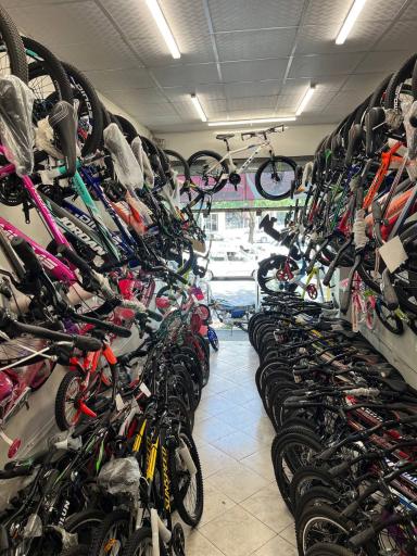 عکس فروشگاه قصر دوچرخه