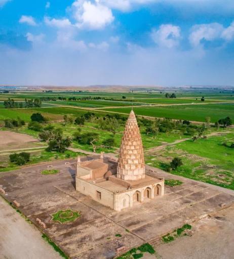 عکس آرامگاه یعقوب لیث صفاری