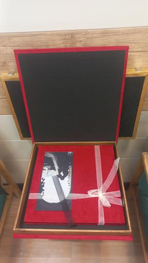 عکس استودیو راز