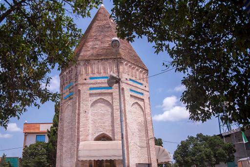 عکس آستانه سلطان محمدطاهر