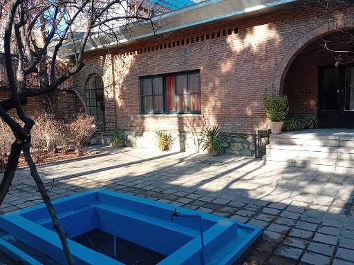 عکس خانه موزه سیمین و جلال