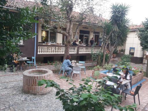 عکس مهمان خانه و کافه دیمه