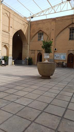 عکس مسجد شیخ علیخان زنگنه