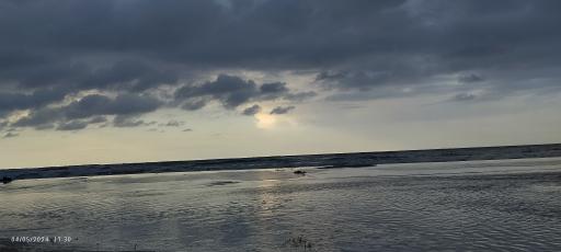 عکس ساحل عباس آباد 