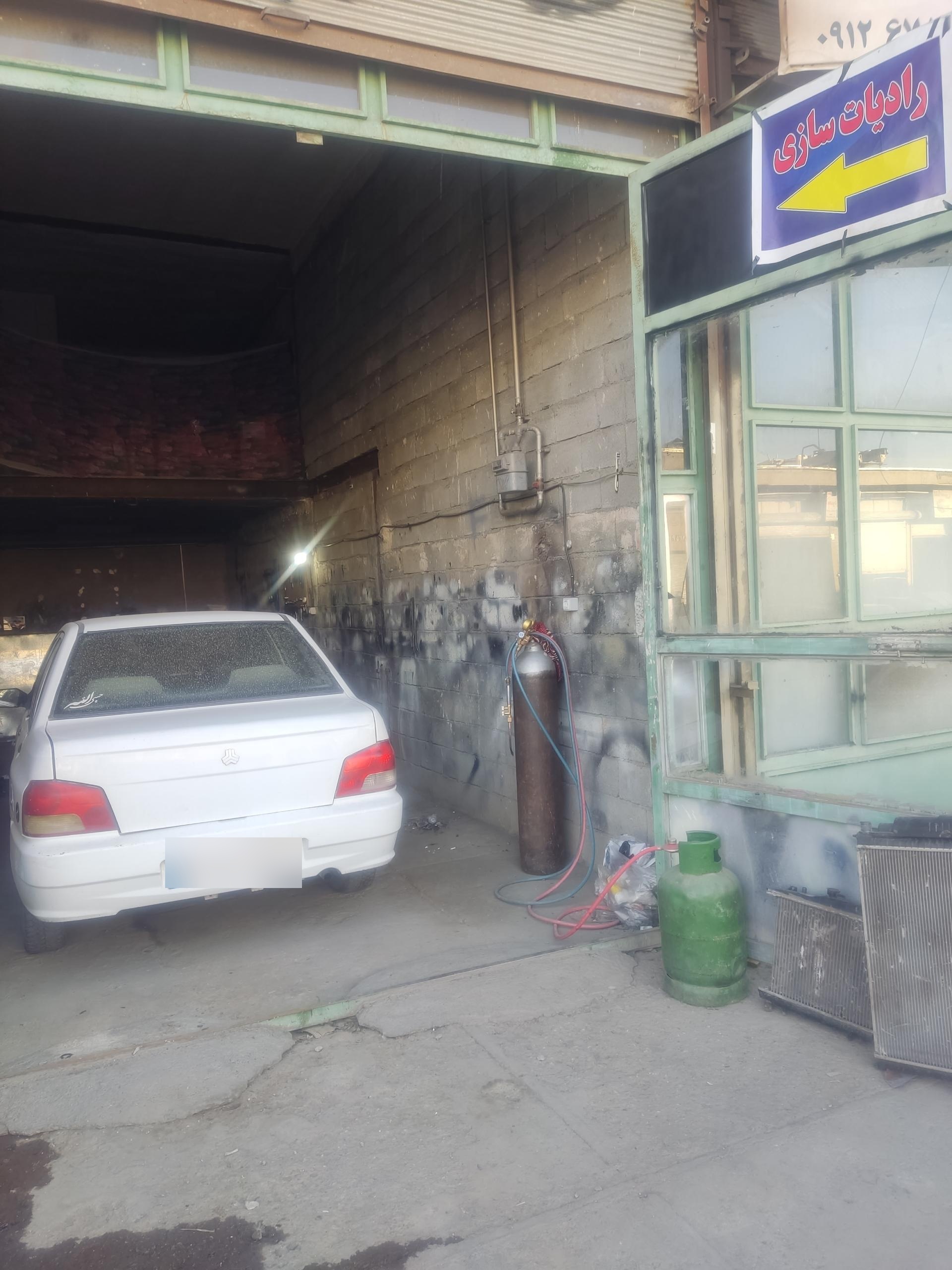 عکس رادیاتور سازی  بهزاد 