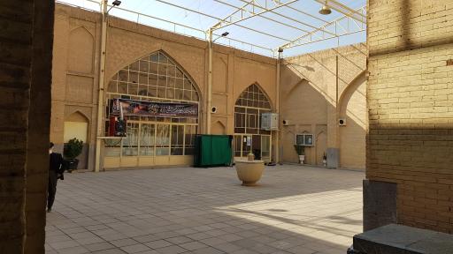 عکس مسجد شیخ علیخان زنگنه