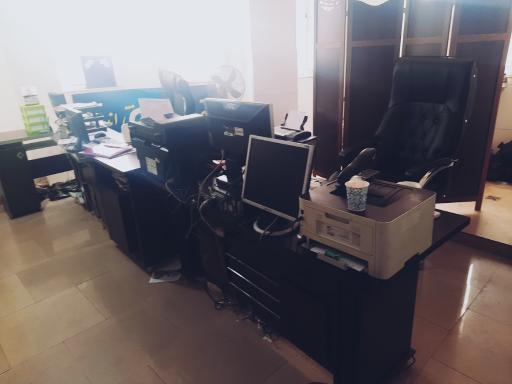 عکس دفتر خدمات اینترنتی و کامپیوتری و کافی نت اندی