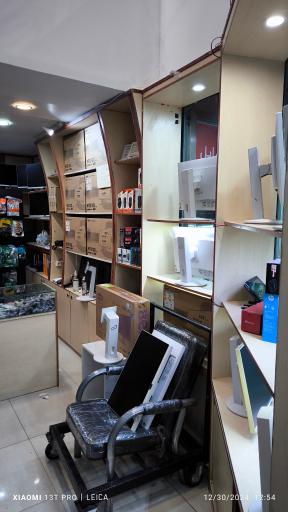 عکس فروشگاه لپتاپ و کامپیوتر لاگین