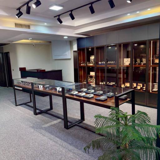 عکس گالری چی‌چی‌واچ