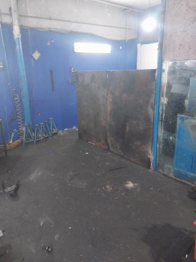 عکس اتو سرویس پیروز