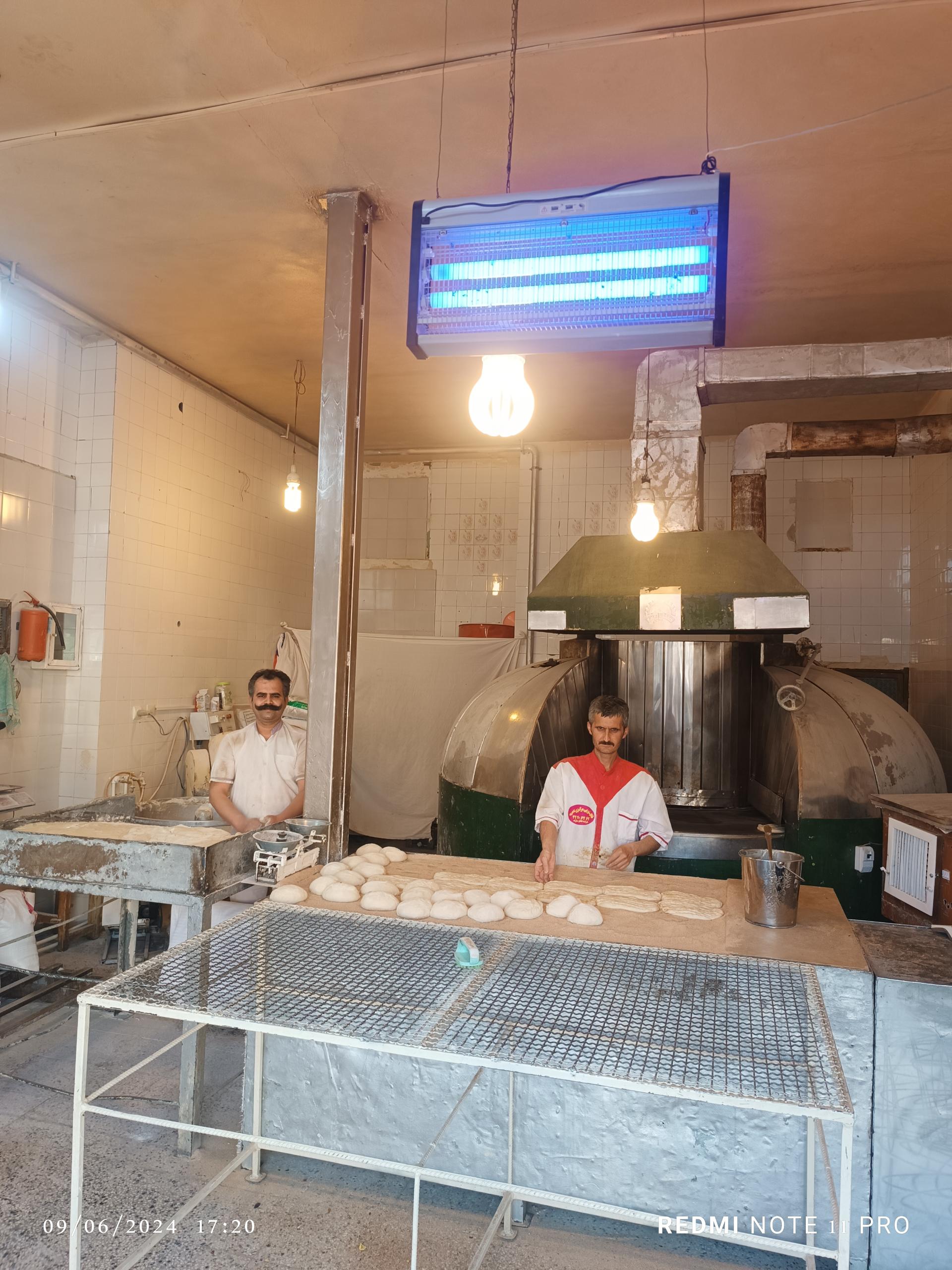 عکس نانوایی بربری ابراهیمی