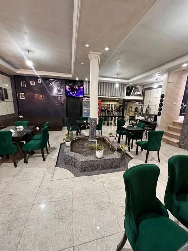 عکس سفره خانه دیاموند 