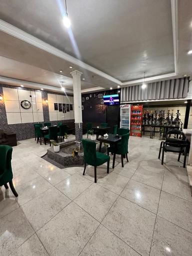 عکس سفره خانه دیاموند 