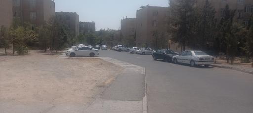 عکس پارکینگ 89 فاز 8