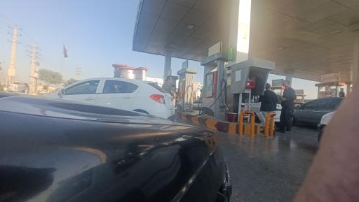 عکس جایگاه سوخت نمونه هشتگرد (بنزین)
